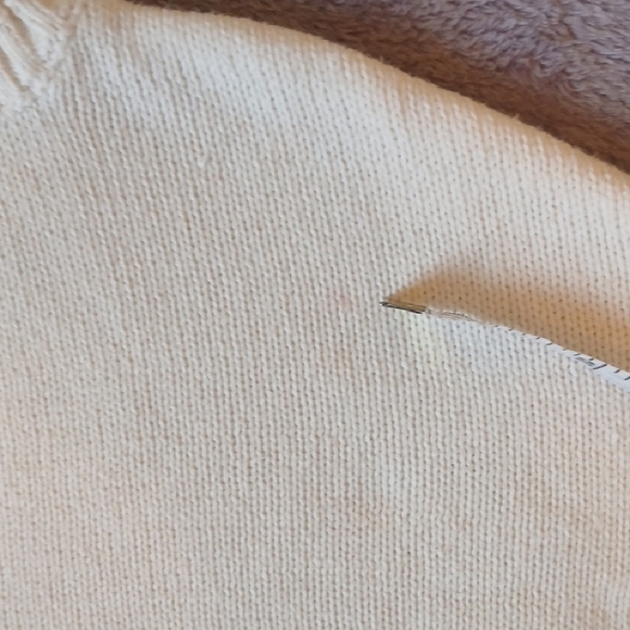 Bouffants & Broken Hearts Embroidered Lobster Cream Knit Sweater Womens Small - Picture 6 of 7